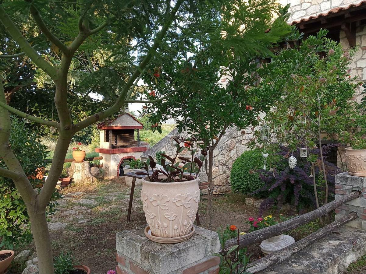 Villa Stone House Andromeda Psakoudia Esterno foto